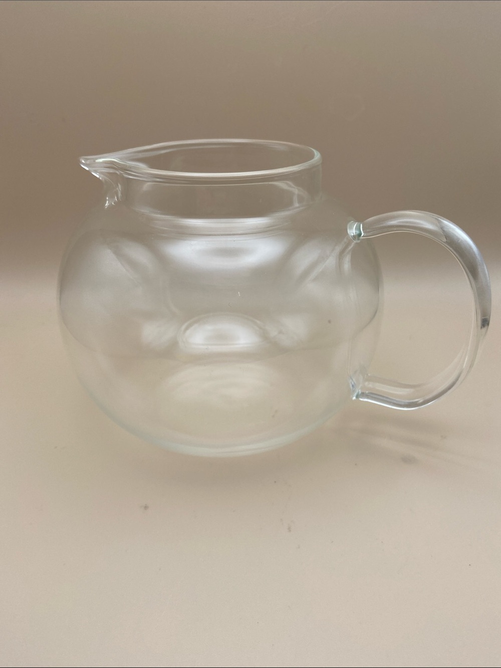 Elegant Borosilicate Glass Jug Pitcher with Handle